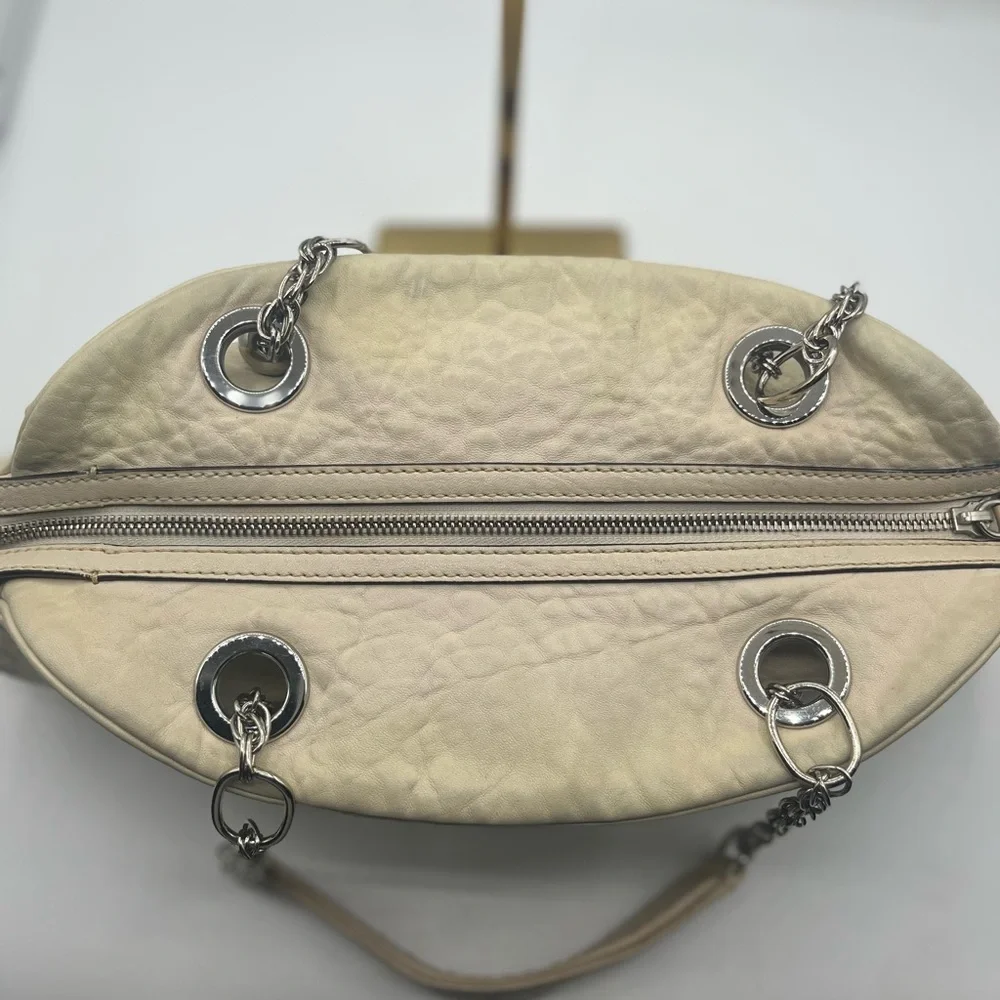 Vintage Celine cream pebble leather Bean Shaped Shoulder bag - Picture 6 of 11